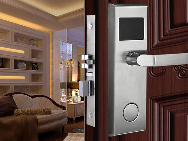 大理24小时上门开锁公司