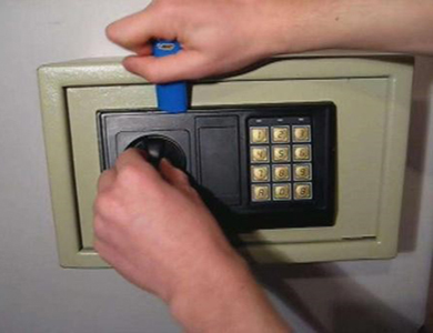 大理24小时上门开锁公司