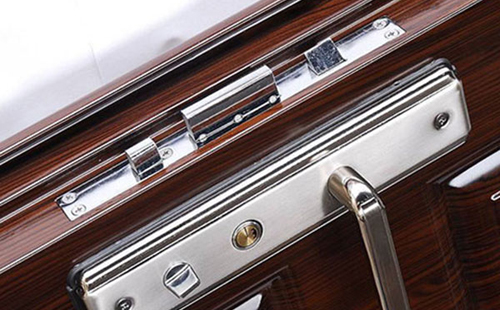 大理24小时上门开锁公司