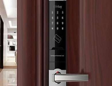 大理24小时上门开锁公司